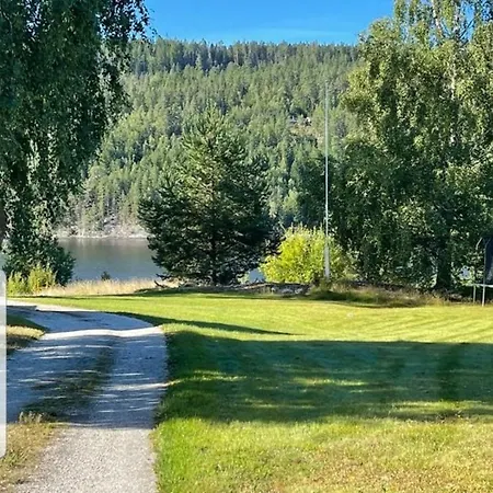 Idyllic Lake House فيلة