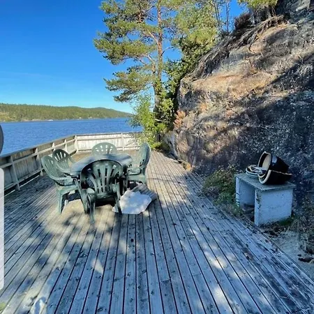 فيلة Idyllic Lake House Hemnes